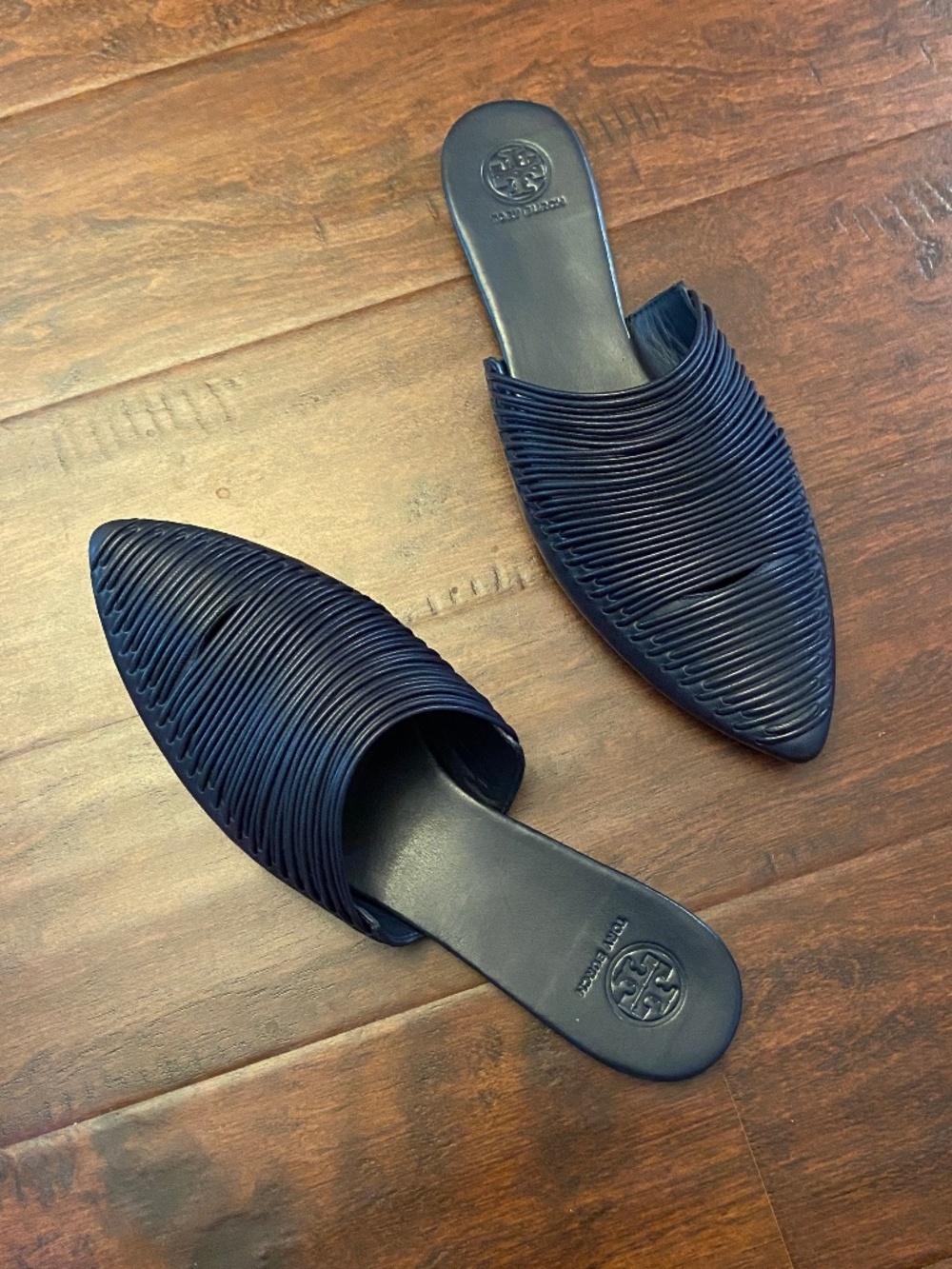 Tory Burch Sienna Point Flat Slide Mules in Navy Blue Leather Size 9M
